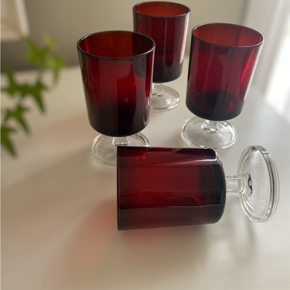 Luminarc Cavalier | Ruby Red | Glass Set 🥀 - Picture 1 of 5